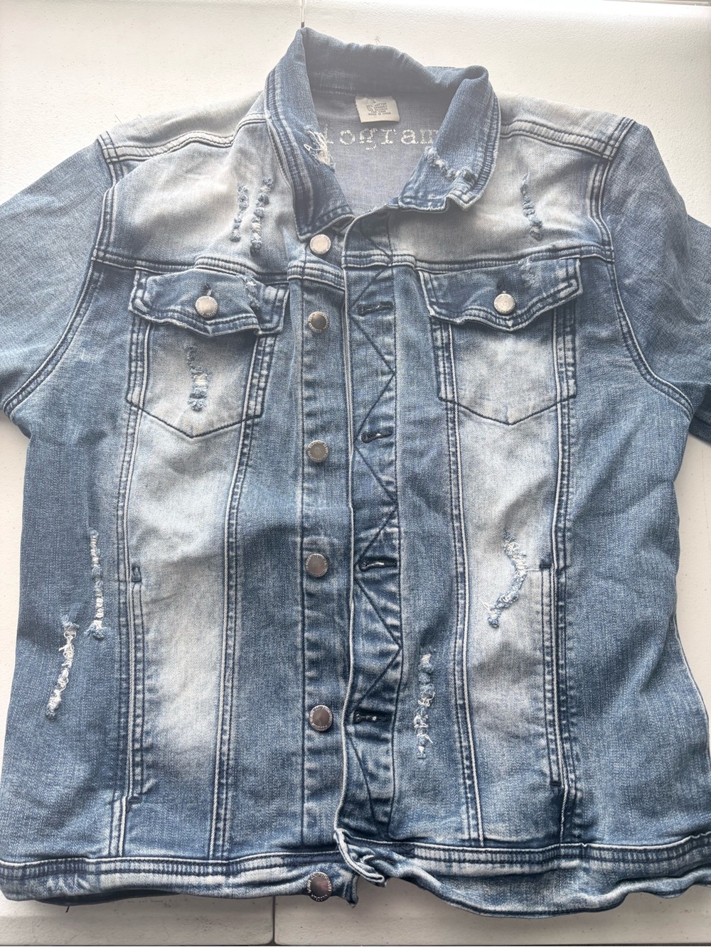 Kilogram distressed denim jeans jacket size large